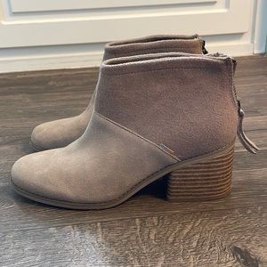 Tom’s womens wedge booties size 7.5